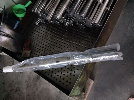 L'estrazione mineraria foggia le parti del martello pneumatico che forgiano l'adattatore Hd712rp Cop1840 T45 dello stinco